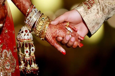 Private detective for marriage